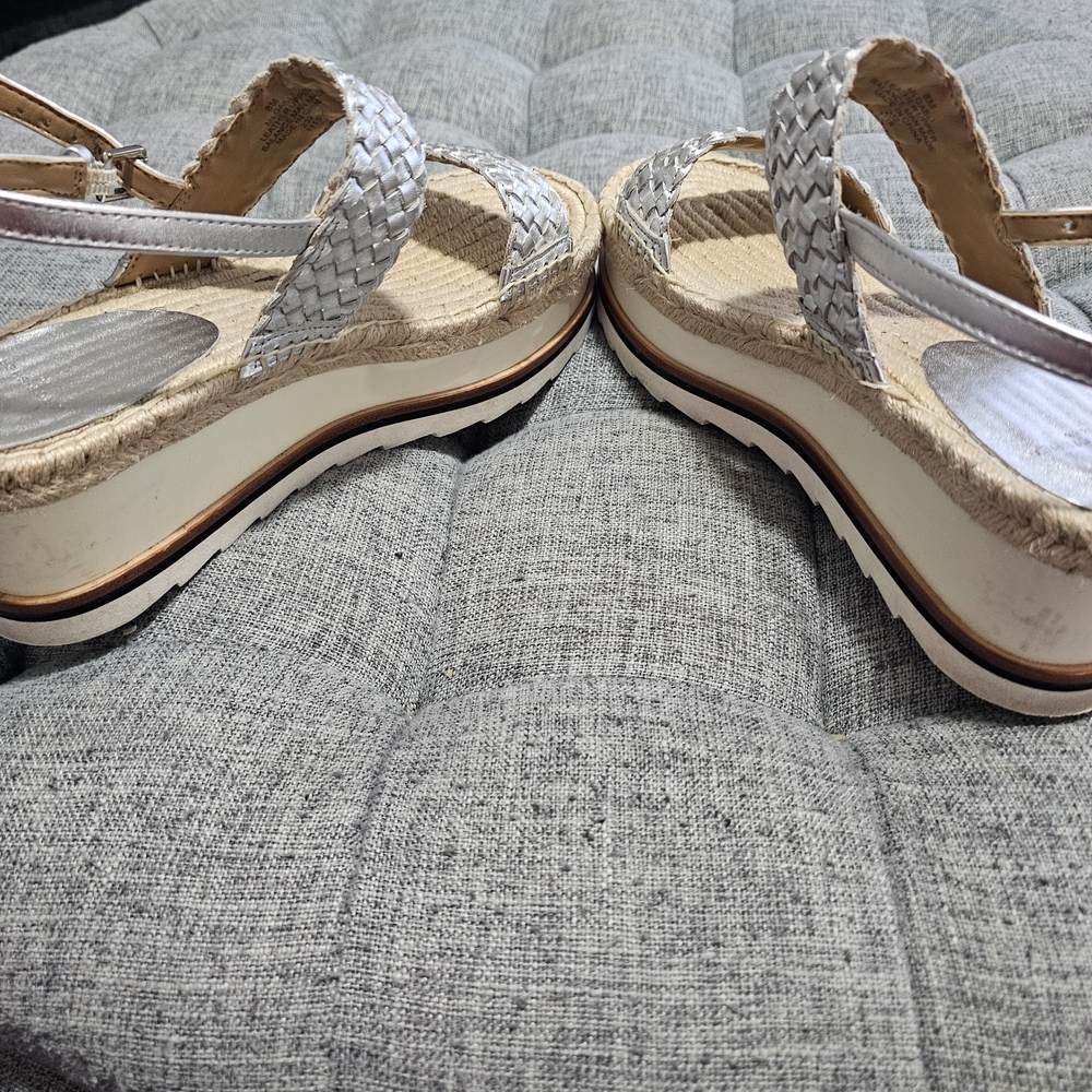 Marc Fisher Silver Braided Women's Sandals Platform Size 8m - Picture 5 of 6